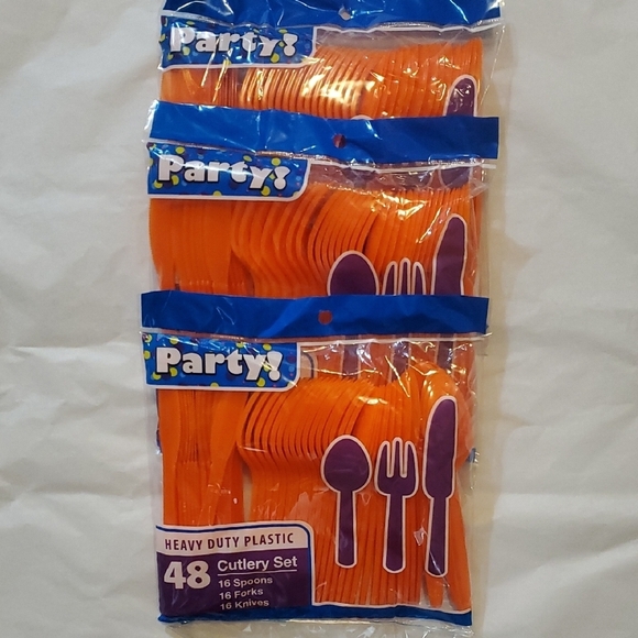Other - Orange Heavy Duty Plastic Cutlery Set